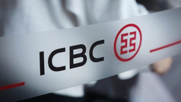 The logo of Industrial and Commercial Bank of China (ICBC) is pictured at the entrance to its branch in Beijing, China April 1, 2019. REUTERS/Florence Lo/File Photo